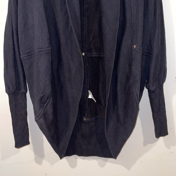 Aritzia Wilfred “Diderot” Black Cocoon Sweater - Women’s Size XS - Picture 6 of 10